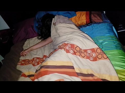 ❤️ Patėvis bara savo jauną pamotę, kol ji miega. ❤️  Seksas prie porno lt.justindianpornx.ru